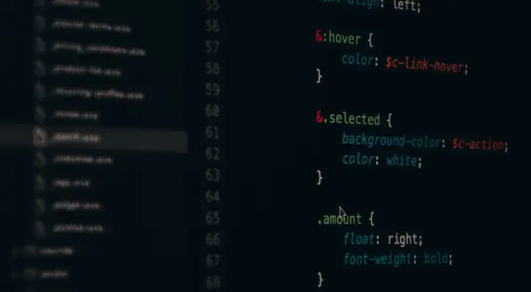 Kod CSS z definicją padding i innymi właściwościami. Widoczny fragment kodu dotyczy stylów dla elementów interfejsu.